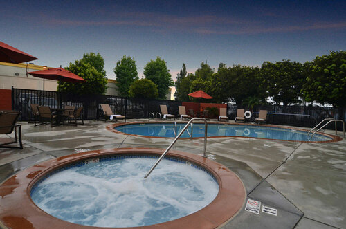 Гостиница Fairfield Inn & Suites Anaheim Buena Park/Disney North в Буэна-Парк