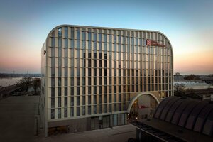 Гостиница Hilton Garden Inn Bordeaux Centre