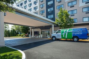 Гостиница Holiday Inn Express Hauppauge, an Ihg Hotel