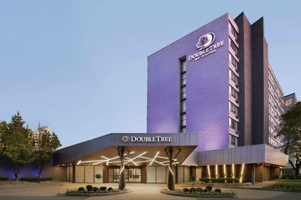 Hotel DoubleTree by Hilton Toronto Airport West, Mississauga, photo