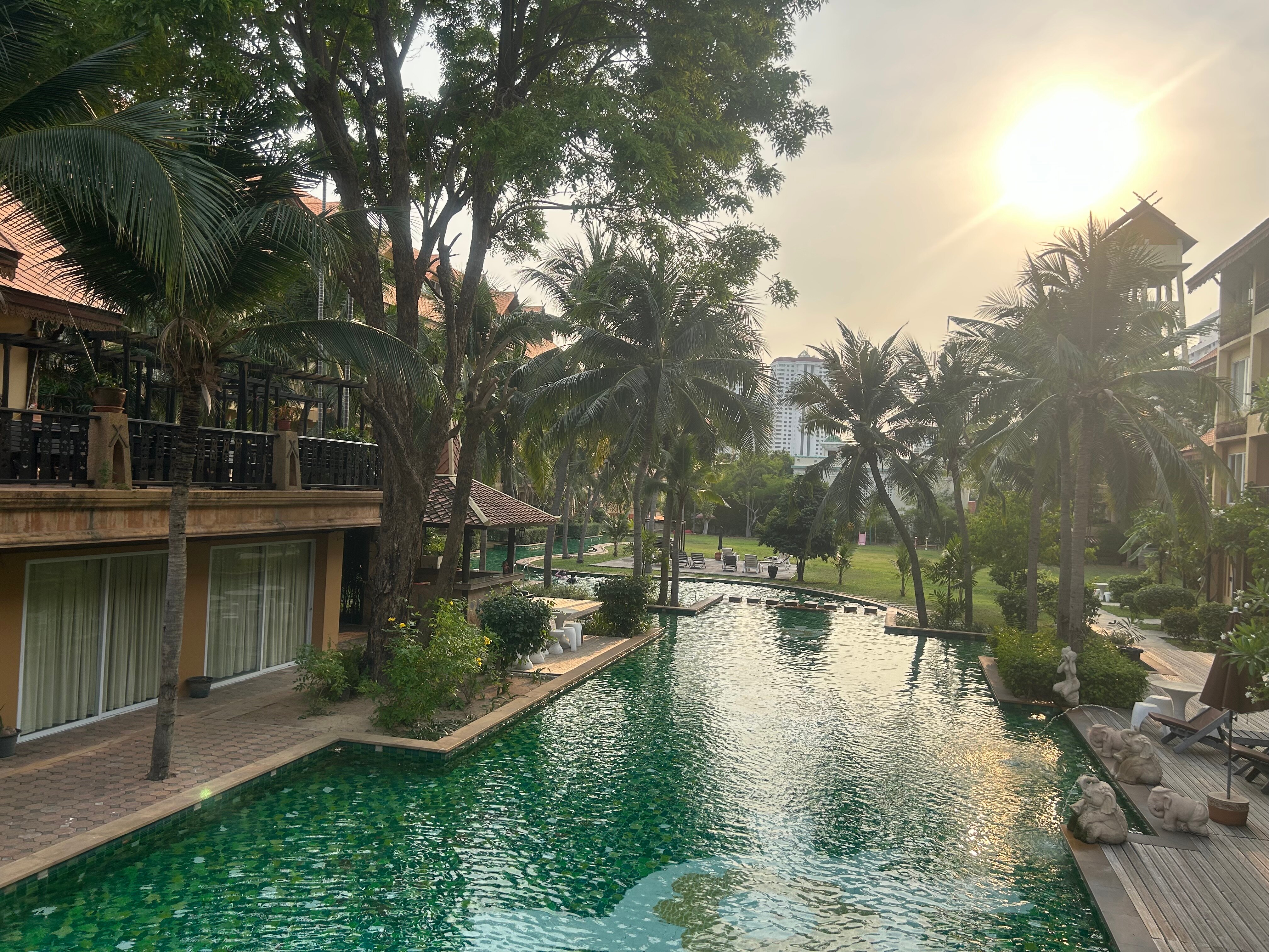 Фото Villa Thongbura
