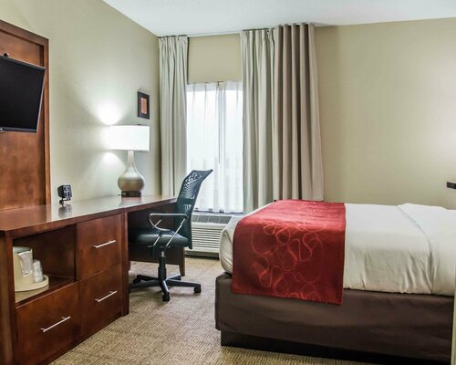Гостиница Comfort Suites University - Research Park