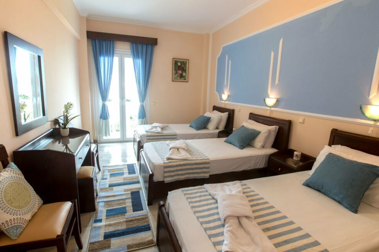 Фото Hotel Sirena Beach