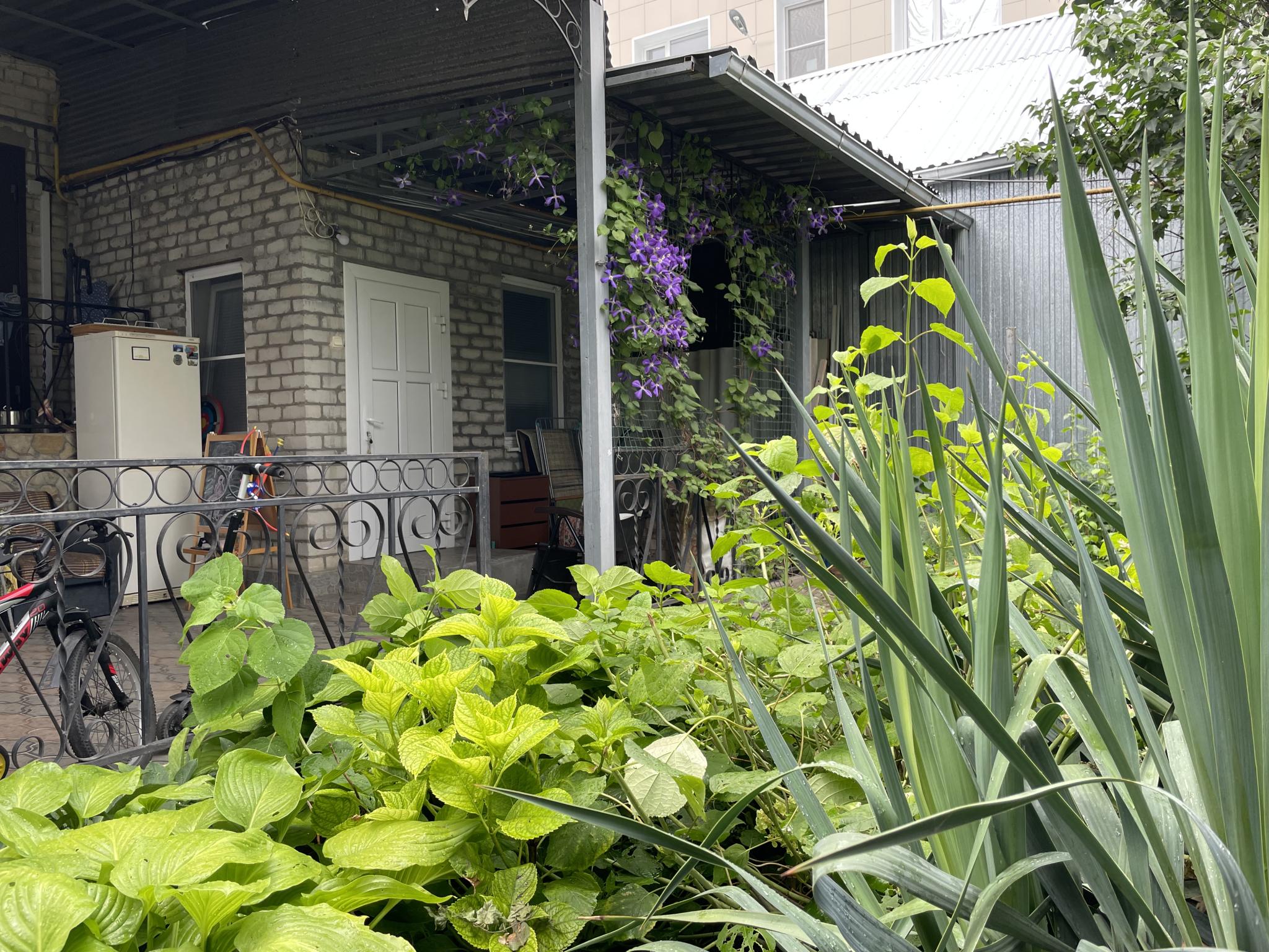 Фото Гостевой дом на Интернациональной 16