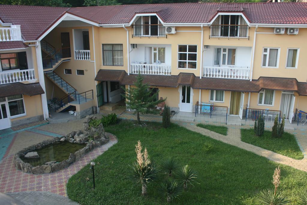 Фото Пенаты