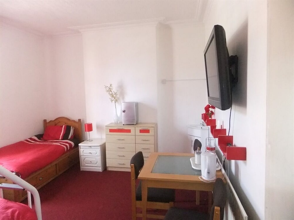 Фото Heavenly Nights Guest House