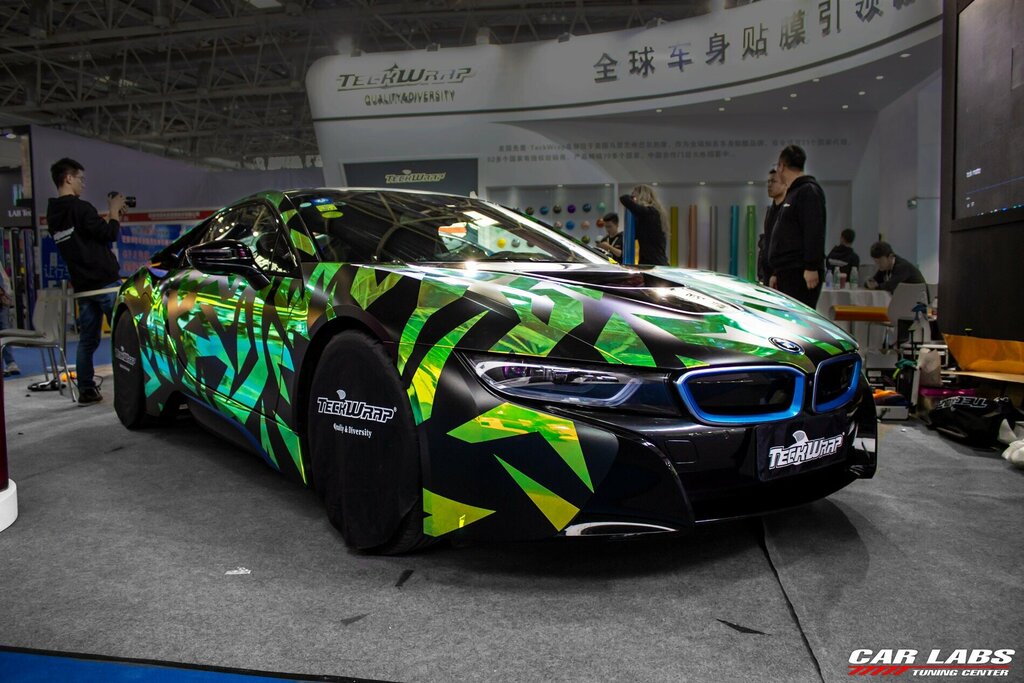 Car wrapping Car-Labs Tuning Center, Dubai, photo