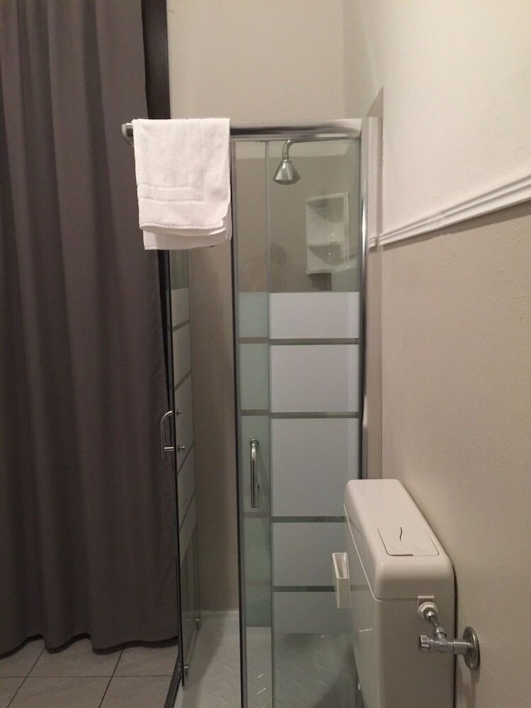 Фото Low Cost Ferrara