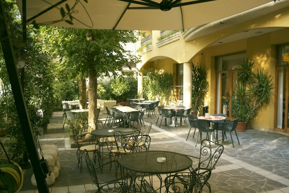 Фото Hotel Vanni