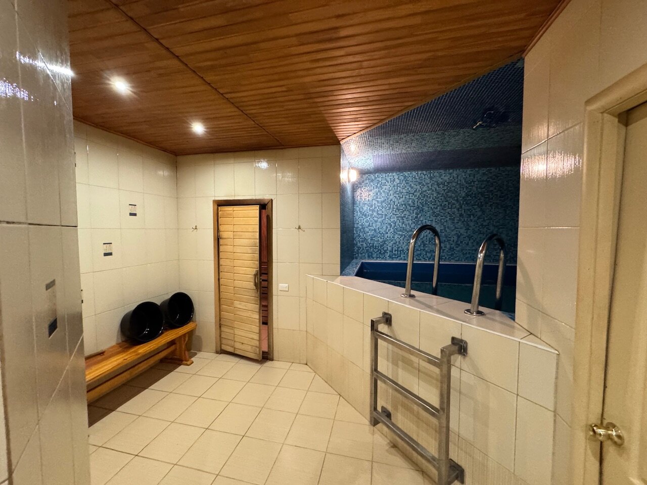 Фото У Яшки