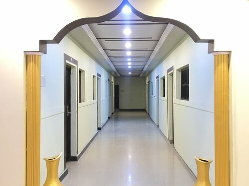 Гостиница Hotel Mangalam Palace - Lucknow Airport в Лакхнау