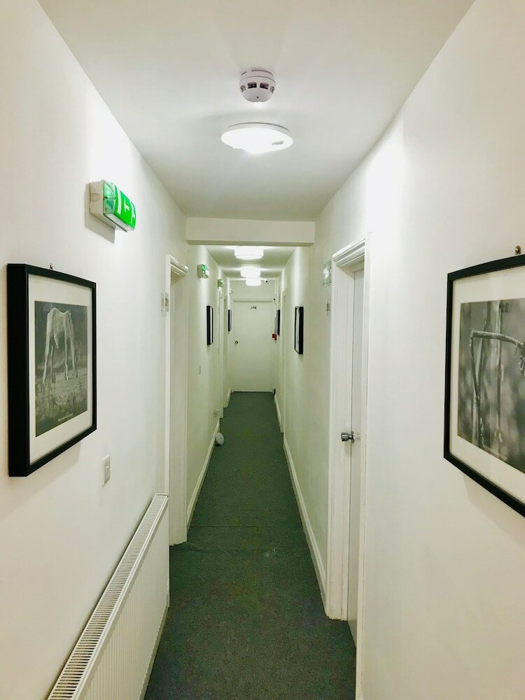 Фото The Bank Hotel