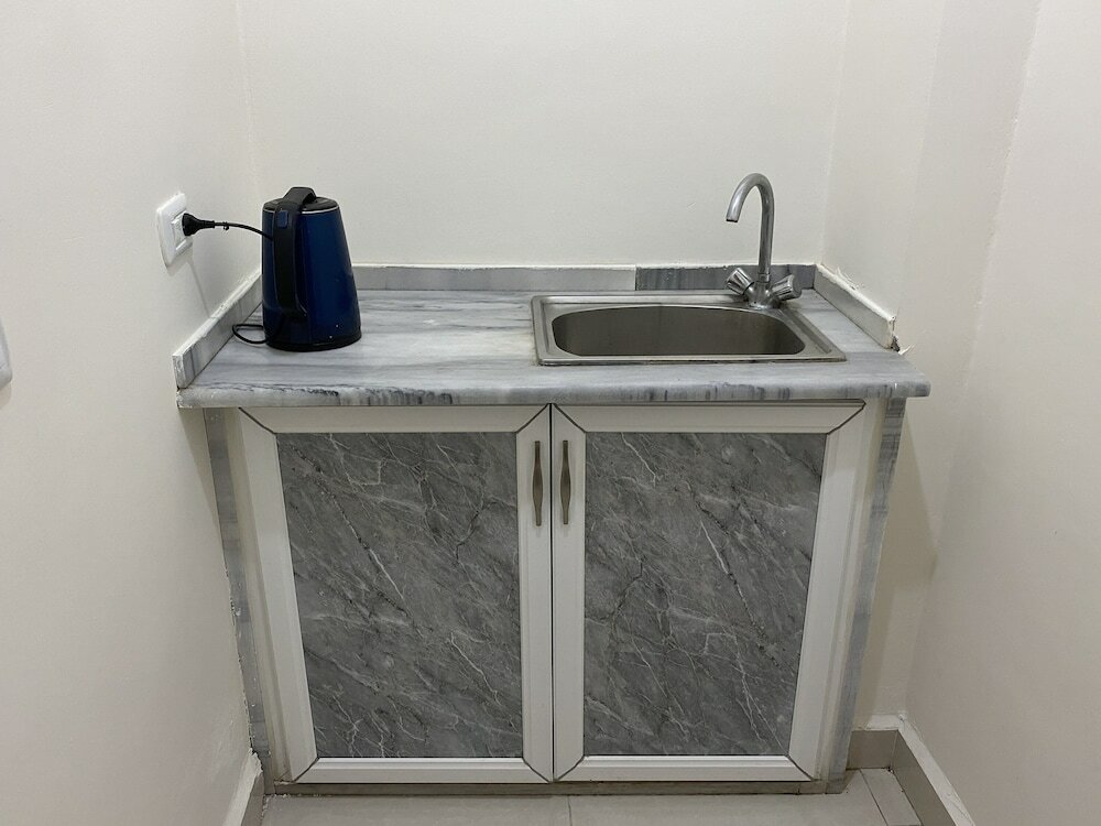 Фото Sara Crown Hotel