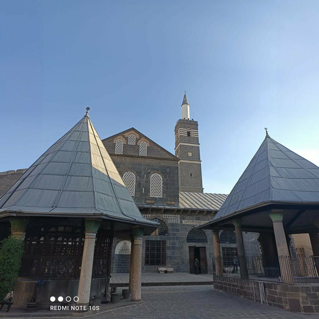 Hotel Batman Ogretmenevi ve Aksam Sanat Okulu, Batman, photo