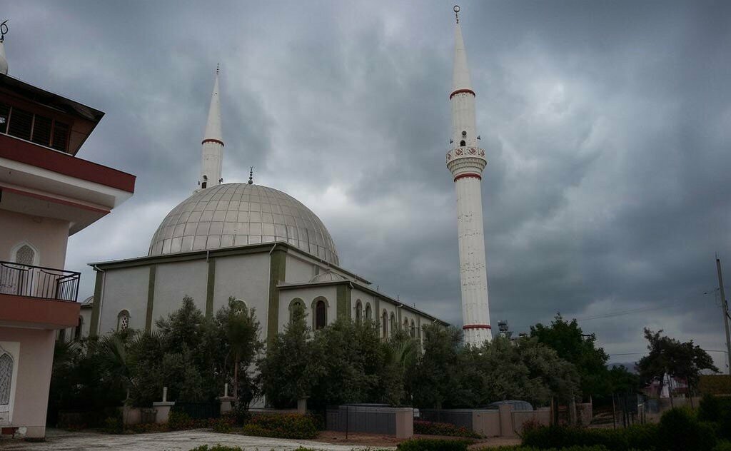 Mosque Yigma Yusuf Demir Mosque, Dosemealti, photo