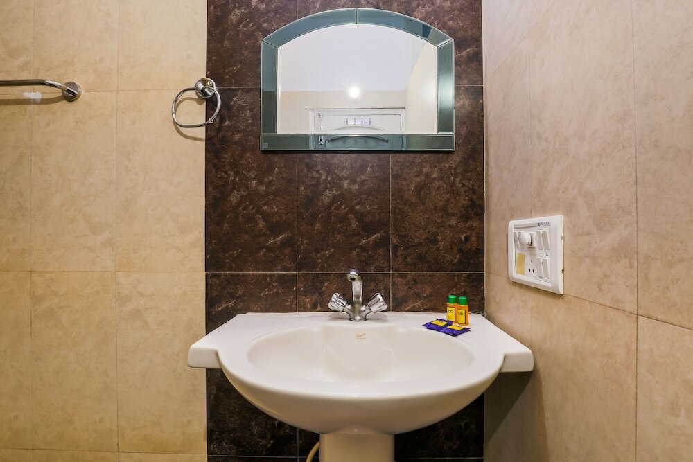 Фото FabExpress Hemkunt Mansion