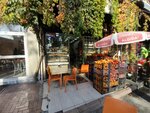 Turkish coffee and baklava (İstanbul, Fatih, Kadırga Limanı Cad., 83), cafetería