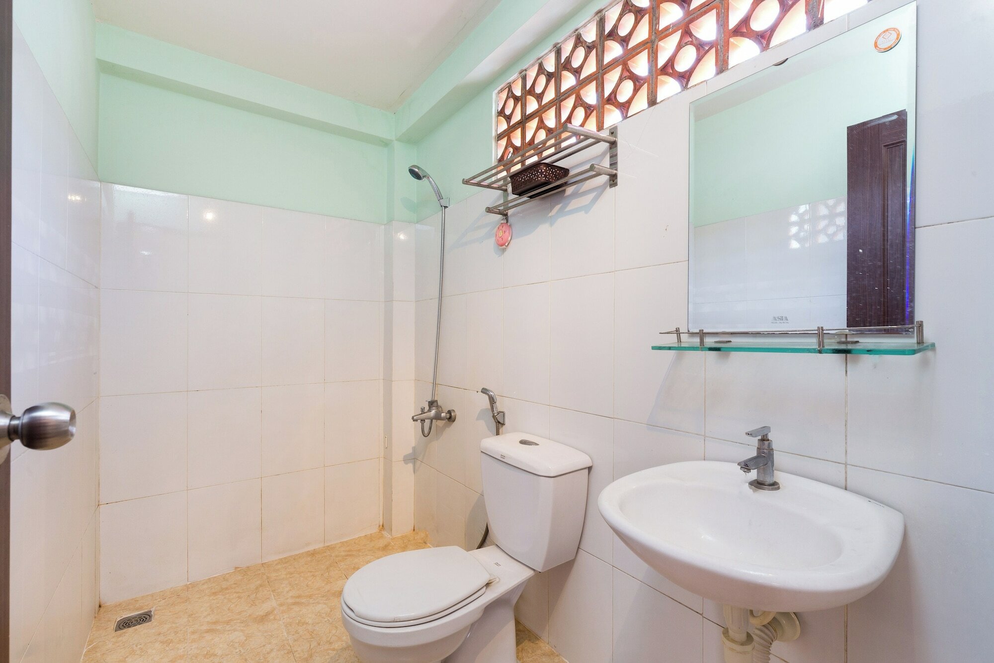 Фото Halo Serviced Apartment