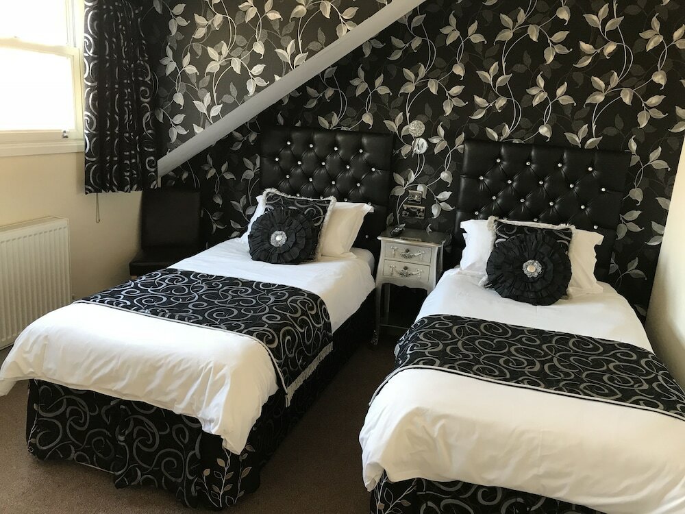 Фото Canterbury Lodge