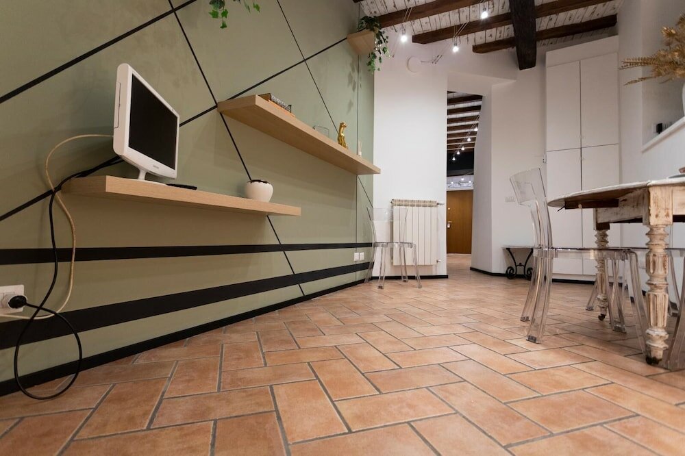 Фото Sofia alla VII coortein trastevere