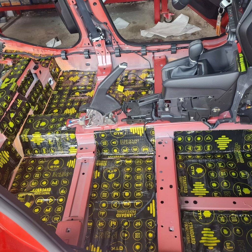 Auto parts and auto goods store Bulut Ticaret Çıkma Yedek Parça, Izmir, photo