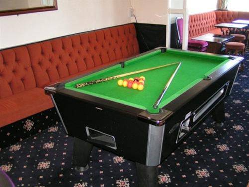 Фото The Blenheim Mount Hotel