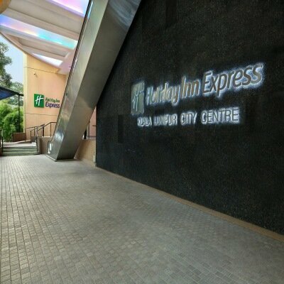 Гостиница Holiday Inn Express Kuala Lumpur City Centre в Куала-Лумпуре