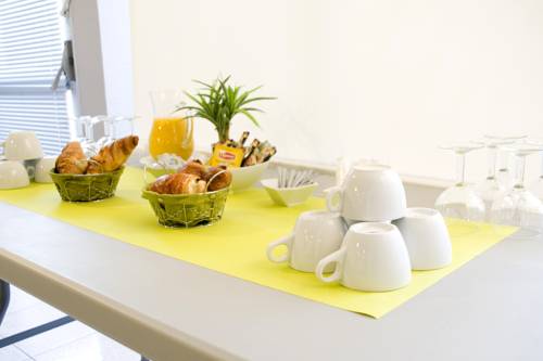 Фото Kyriad Martigues Sud