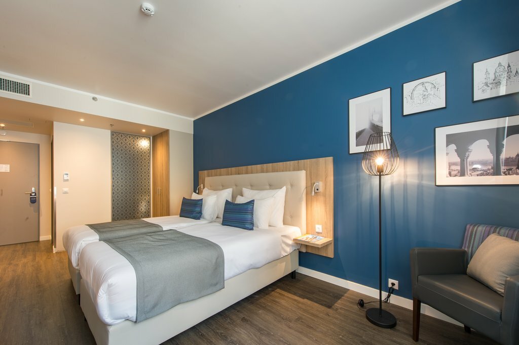 Фото Three Corners Lifestyle Hotel