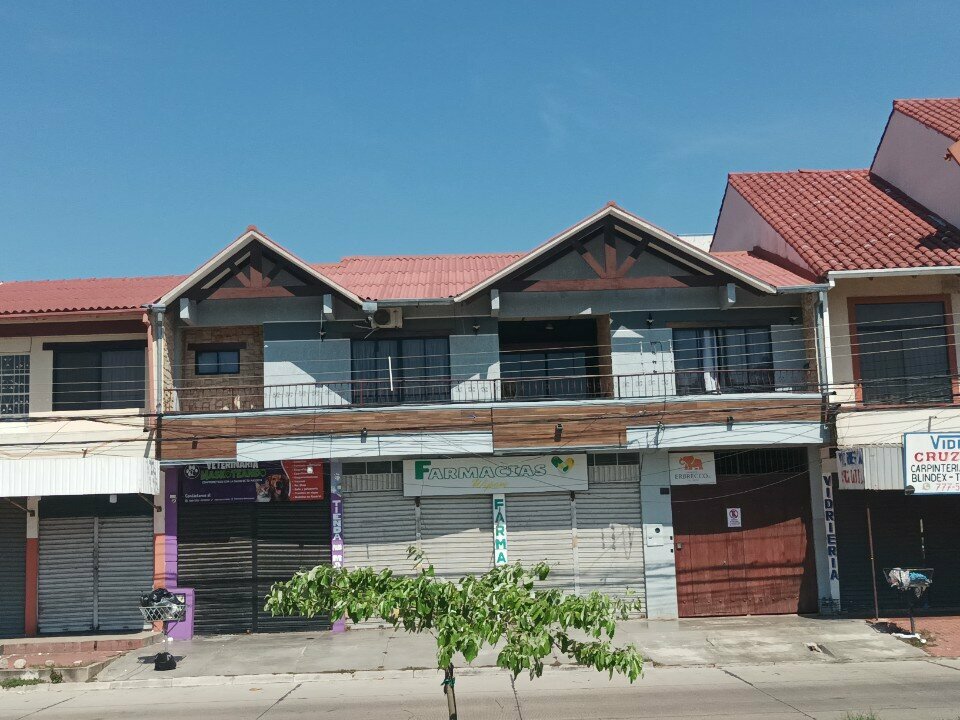 Pharmacy Farmacias Wipem, Santa Cruz de la Sierra, photo