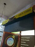 Tahir studio (Province of Punjab, Lahore, Qari Road), music club