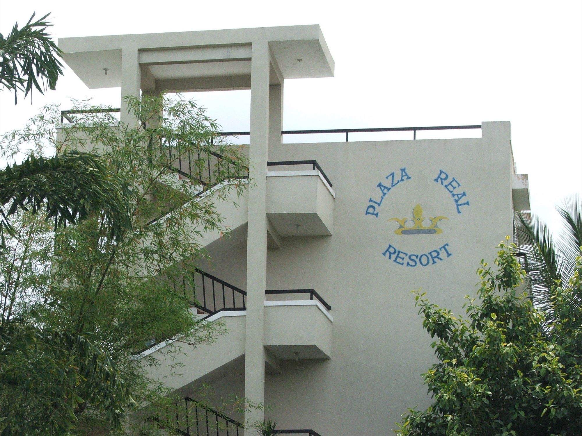 Фото Plaza Real Resort