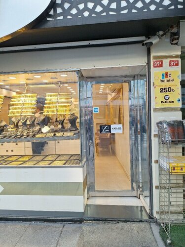 Sedef Kuyumcu Fotoğraf 3