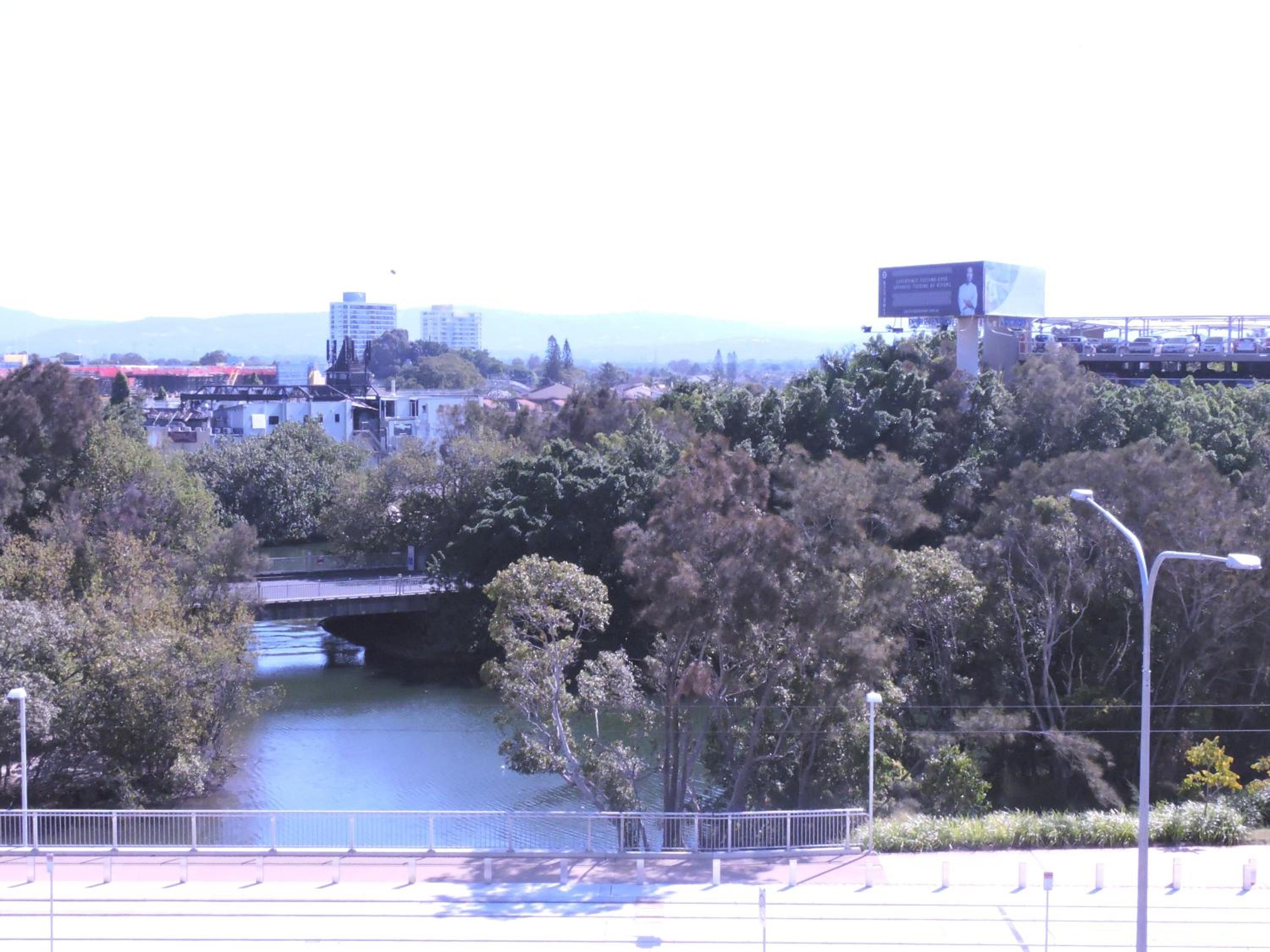 Фото Broadbeach Travel Inn Apartments