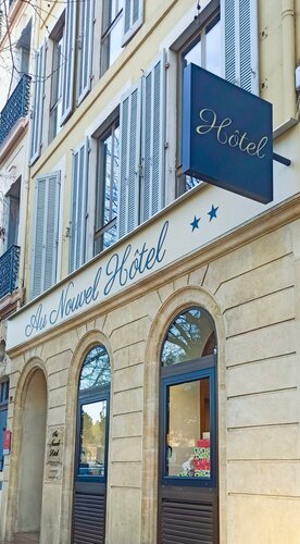 Гостиница Au Nouvel Hotel в Тулоне