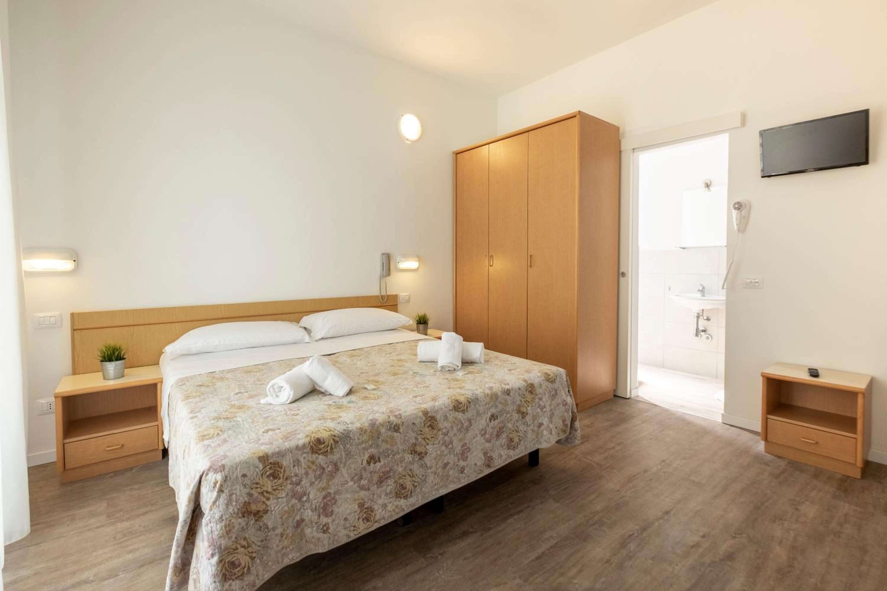 Фото Hostel Bella Rimini