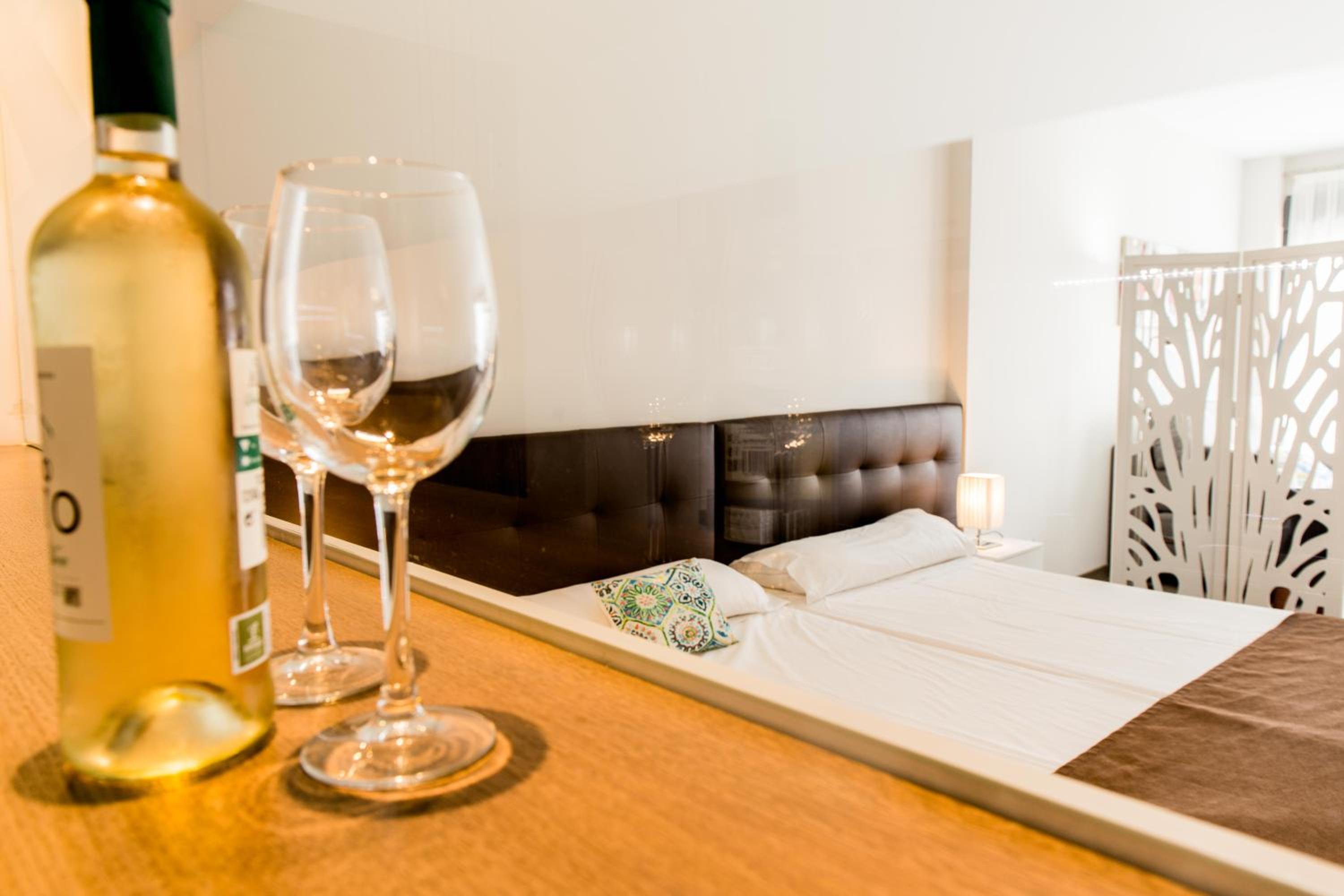 Фото Dimona Suites