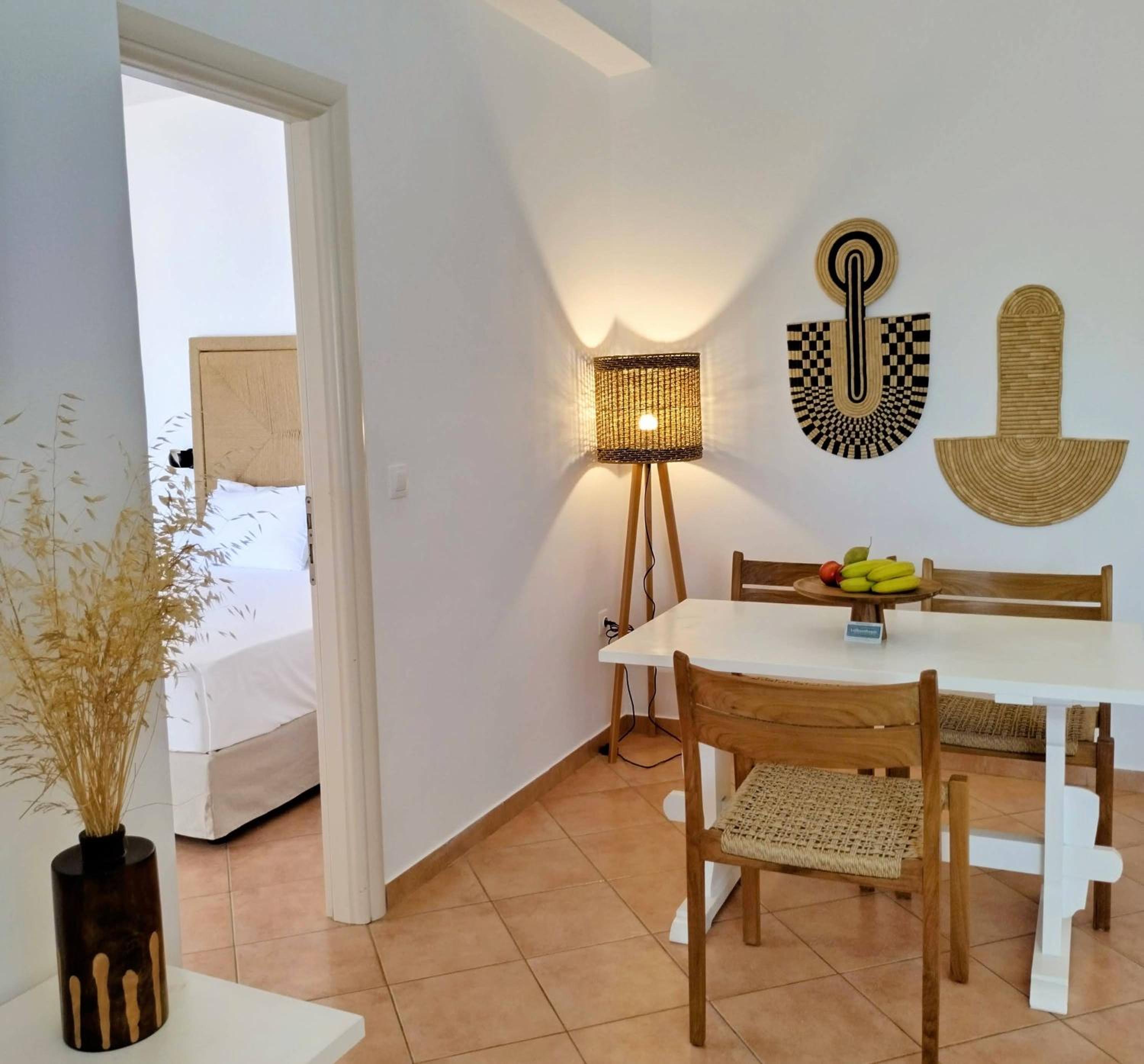 Фото Lefkanthemo