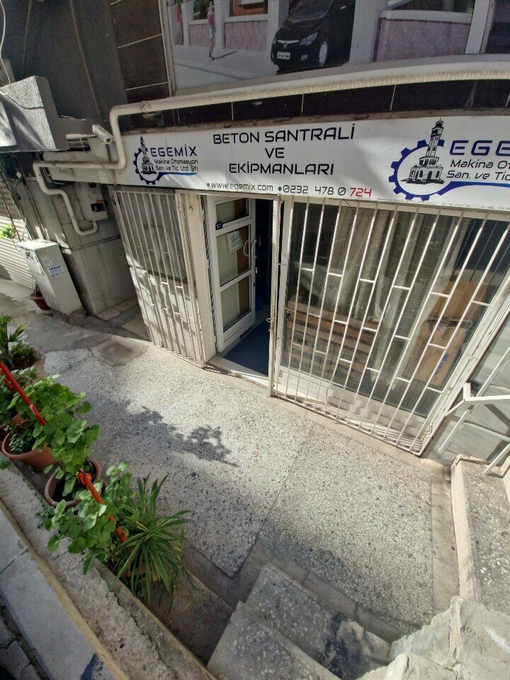 Construction equipment and machinery Egemix Makina, Izmir, photo