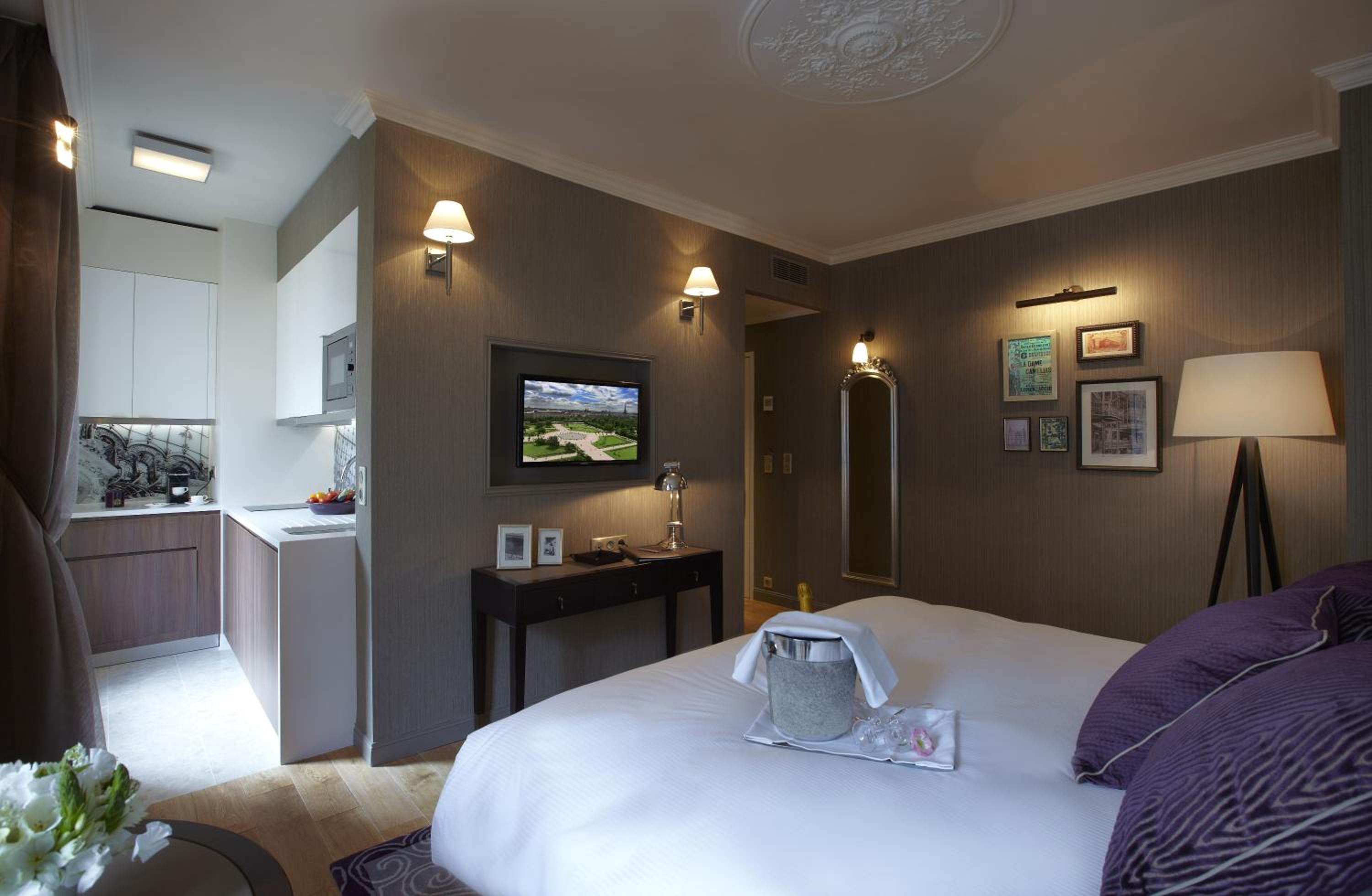 Фото La Clef Louvre Paris