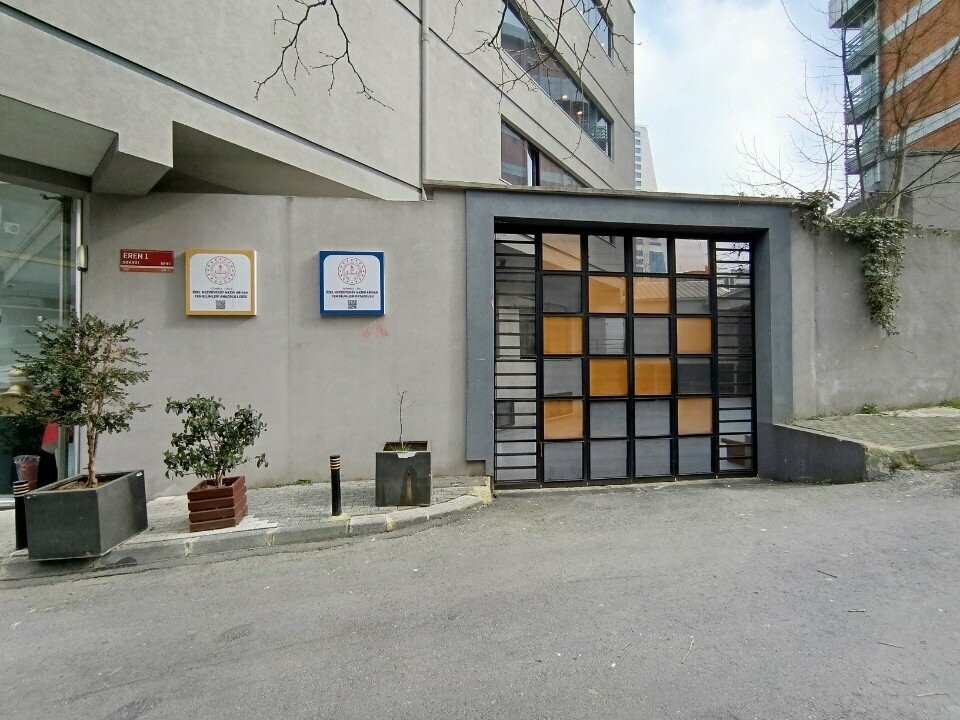 Private school Mecidiyekoy Nazmi Arikan Science Secondary School and Anatolian School, Istanbul, photo