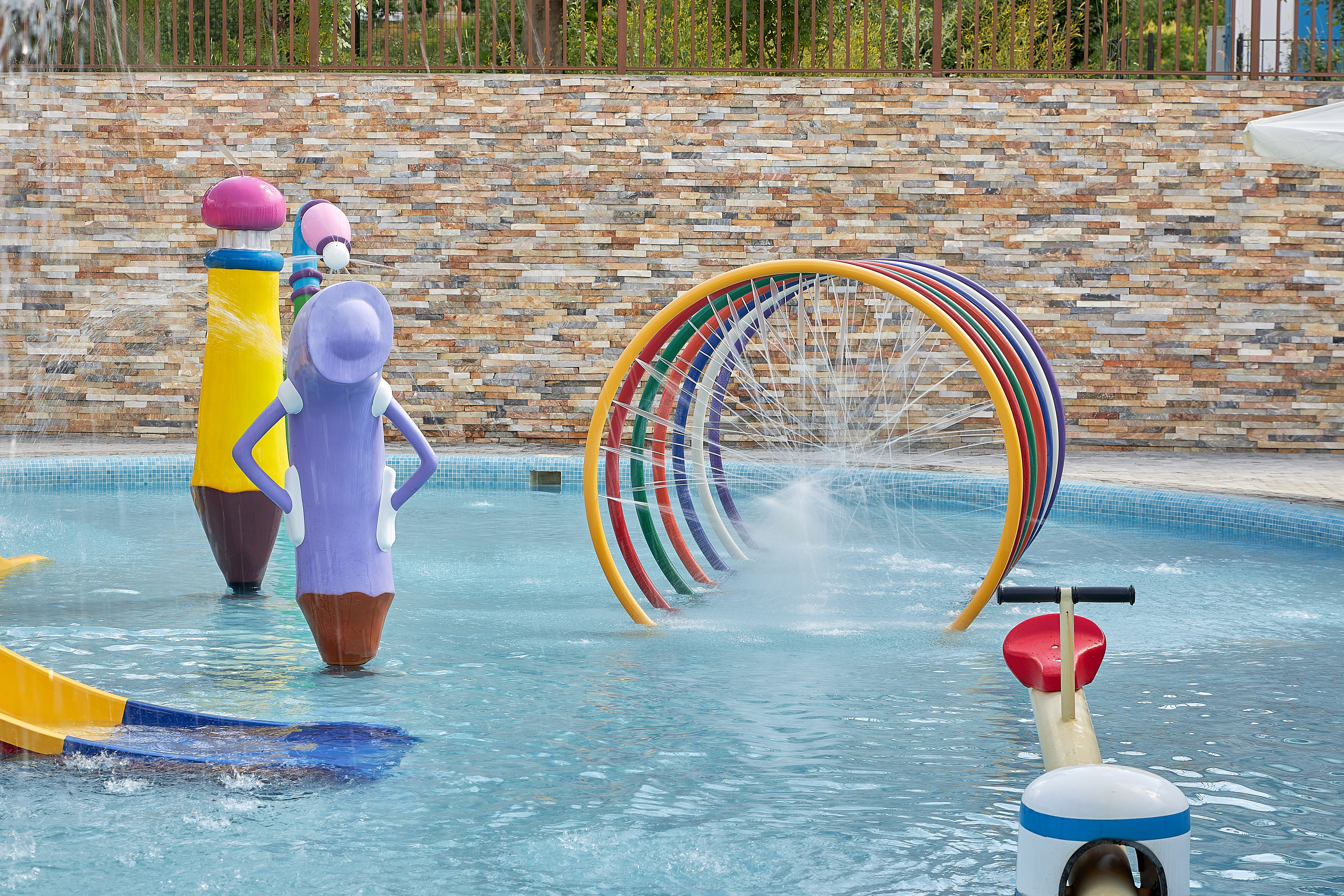 Фото Avenue Park Hotel