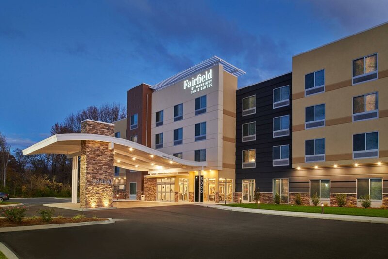 Гостиница Fairfield Inn & Suites by Marriott Louisville Jeffersonville