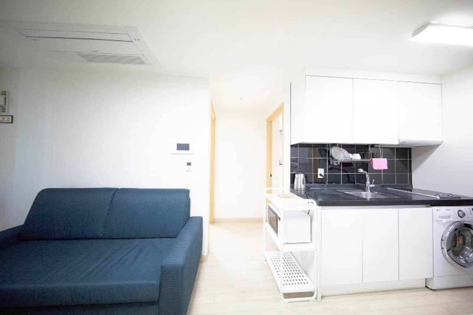 Фото Inn The City Business Hotel