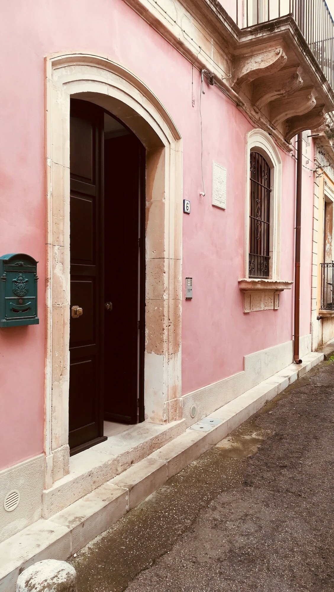 Фото Esagono Monello