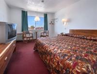 Фото Super 8 by Wyndham Clayton