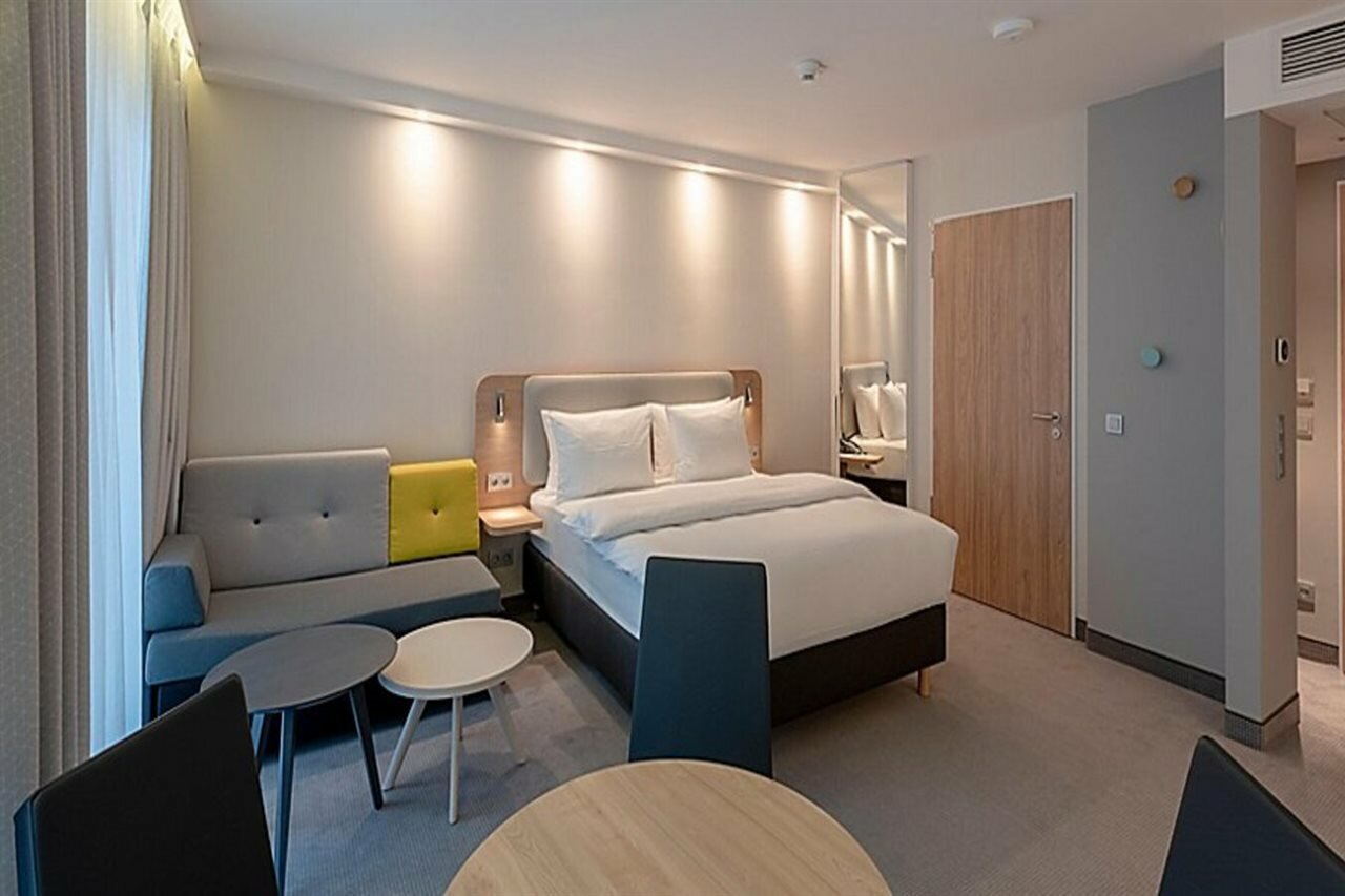 Фото Holiday Inn Express Offenbach, an Ihg Hotel