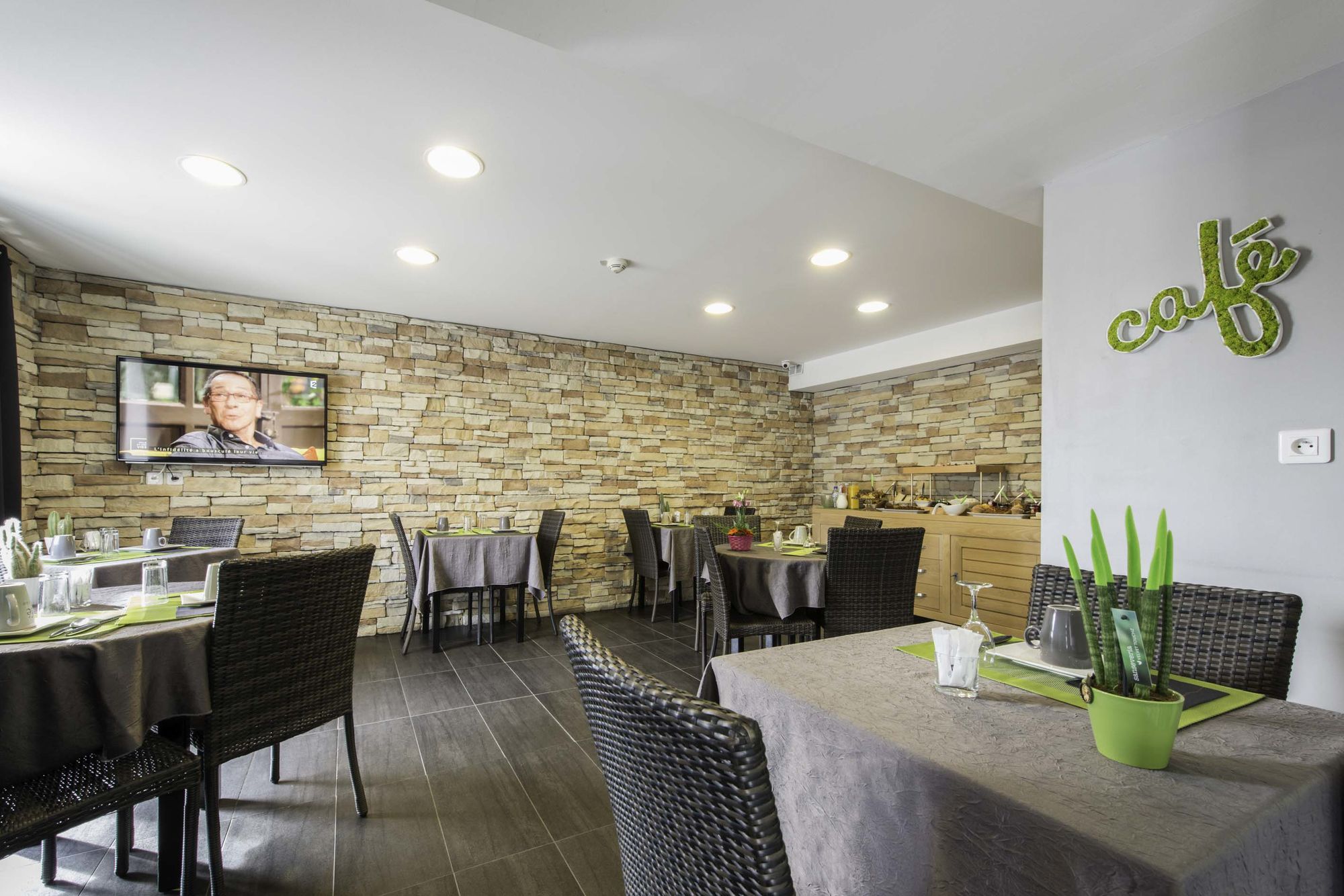 Фото Un Hôtel sur le Port