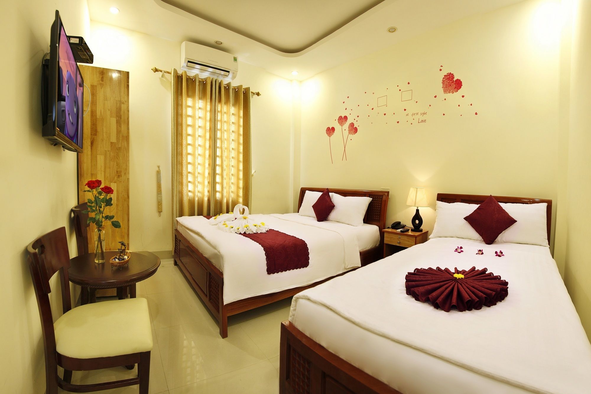 Фото Victori Hotel Da Nang