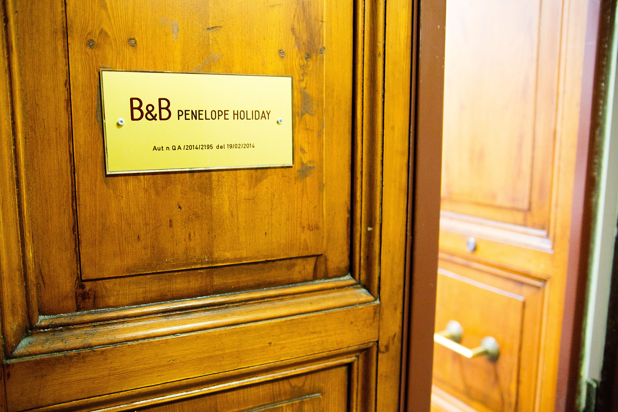 Фото Penelope Holiday